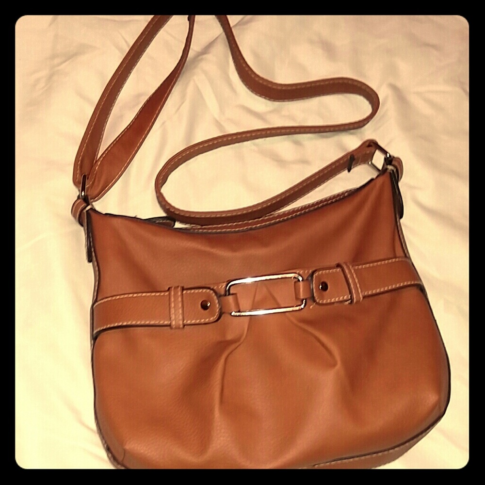 Basic brown purse